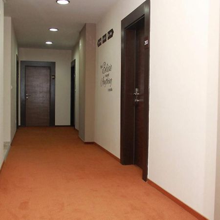 Hotel Oaza Кониц Экстерьер фото