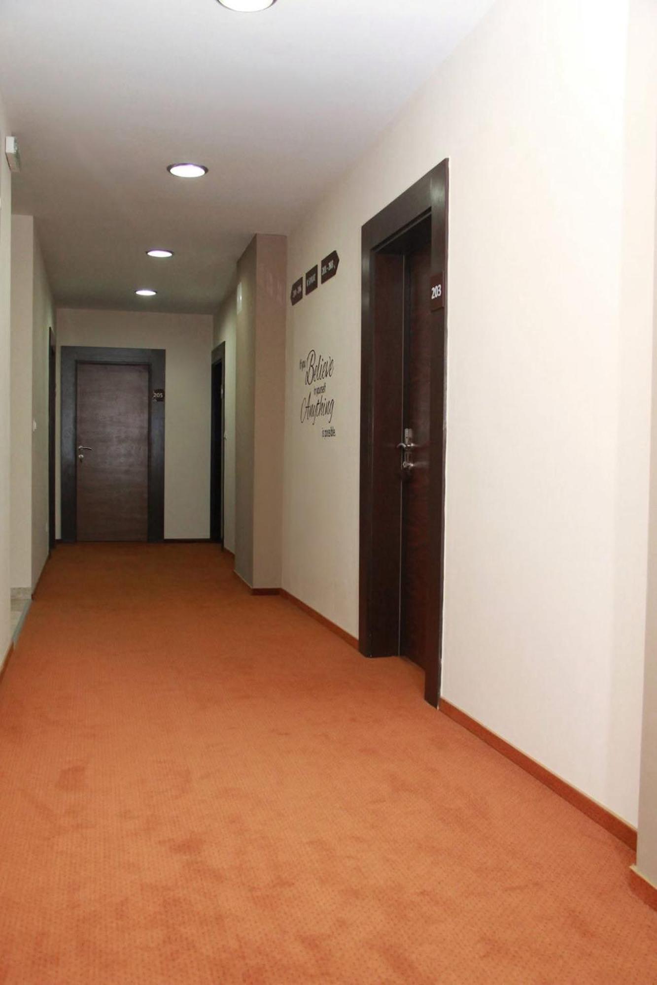 Hotel Oaza Кониц Экстерьер фото