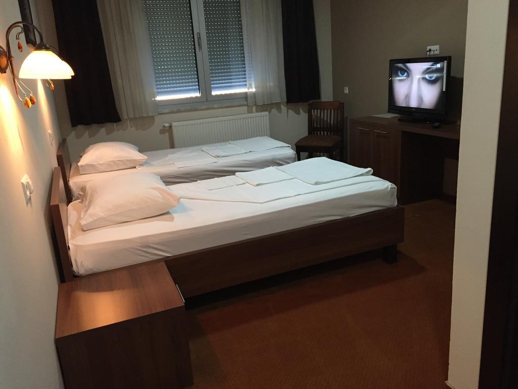 Hotel Oaza Кониц Номер фото