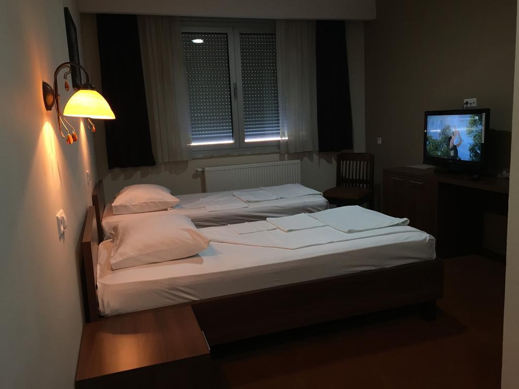 Hotel Oaza Кониц Экстерьер фото