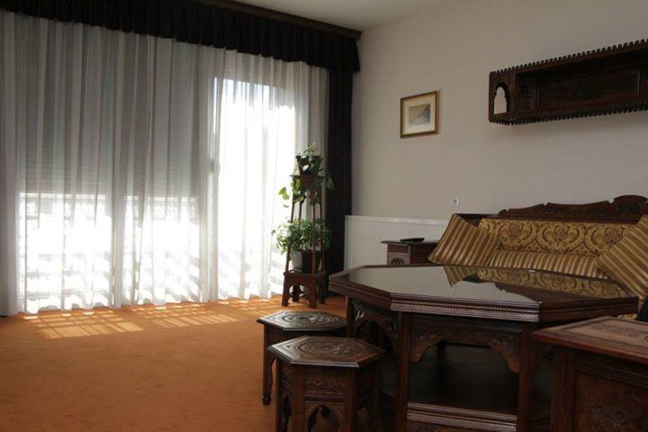 Hotel Oaza Кониц Экстерьер фото